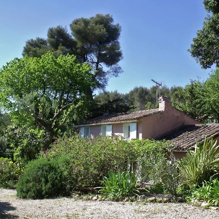 In Six Fours Les Plages With Terrace Six-Fours-les-Plages