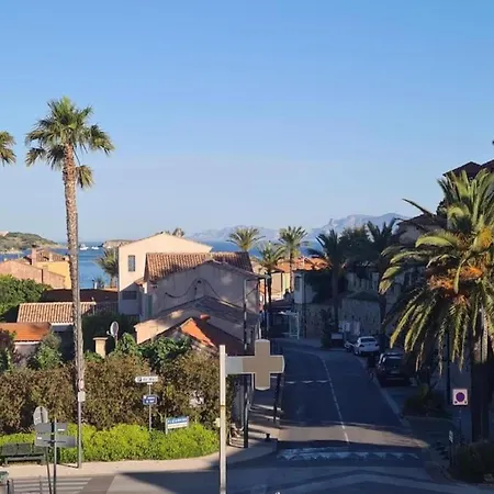 Holiday home In Six Fours Les Plages With Terrace *