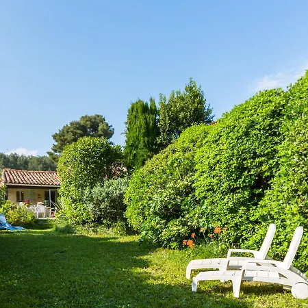 In Six Fours Les Plages With Terrace Holiday home *